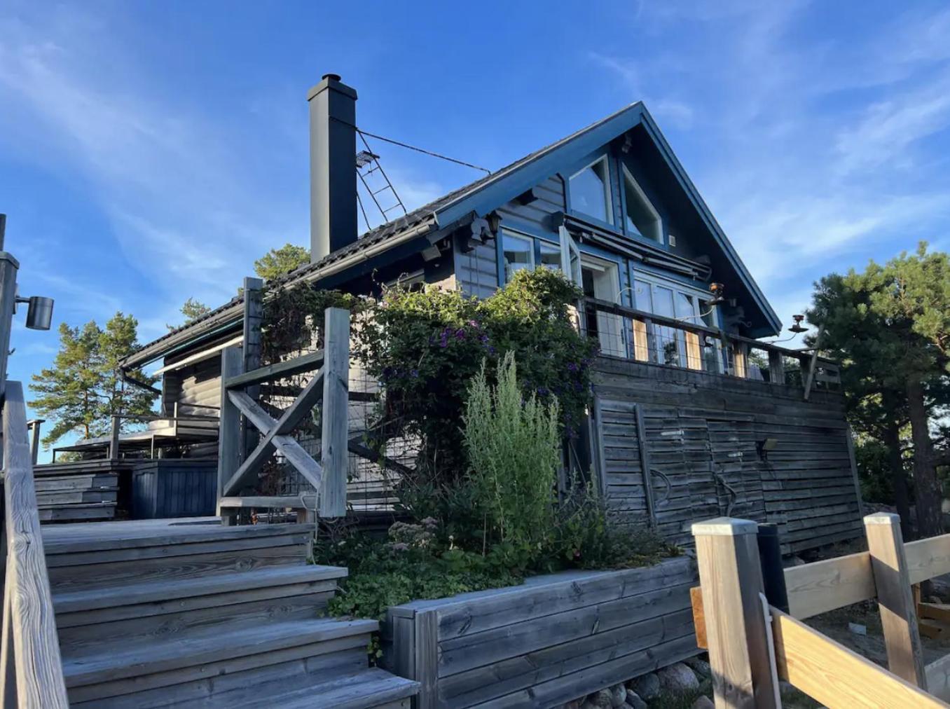 Hus I Skaergarden Med Bastu Och Sjoeutsikt Villa Varmdo Exterior photo