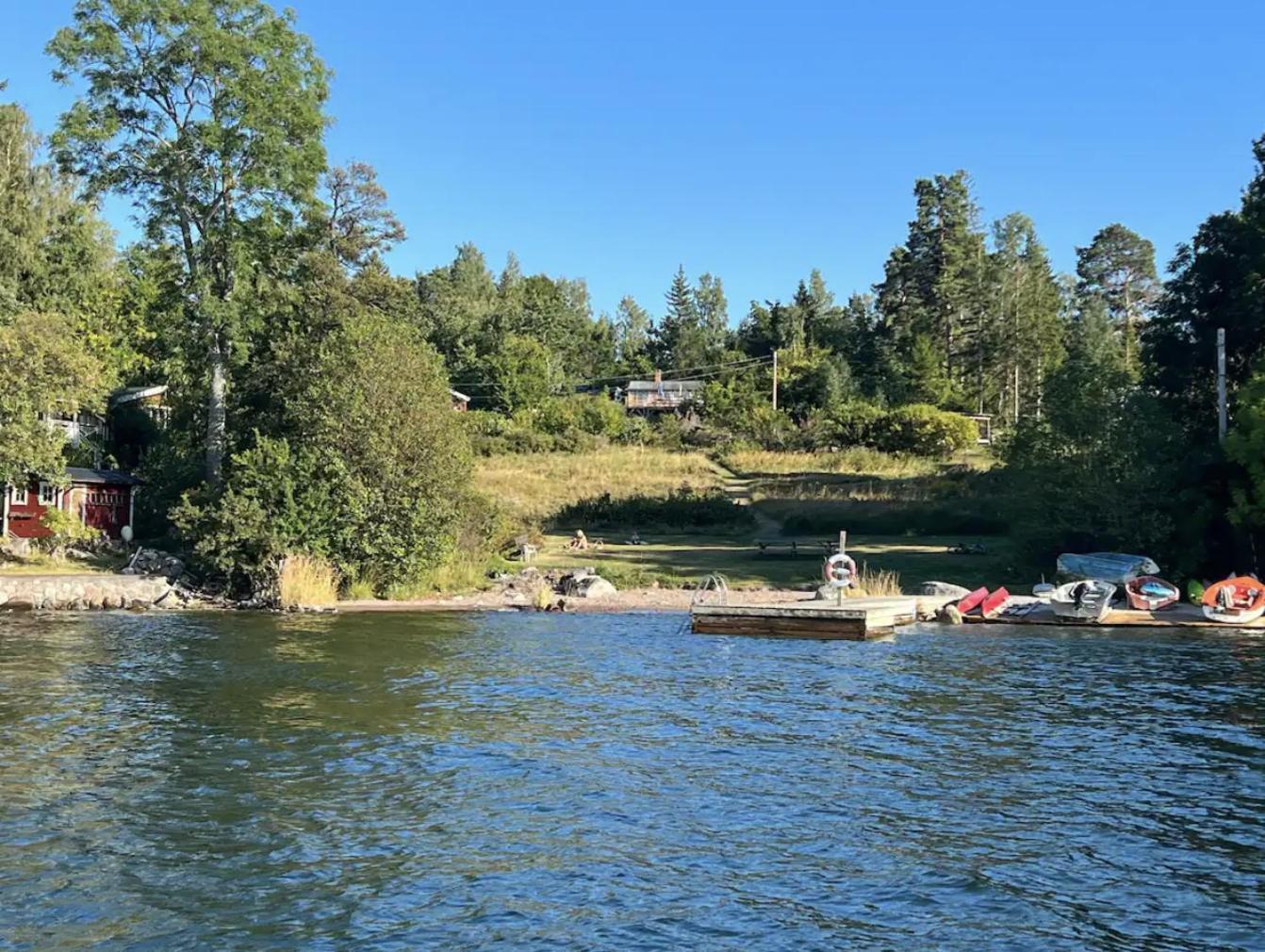 Hus I Skaergarden Med Bastu Och Sjoeutsikt Villa Varmdo Exterior photo